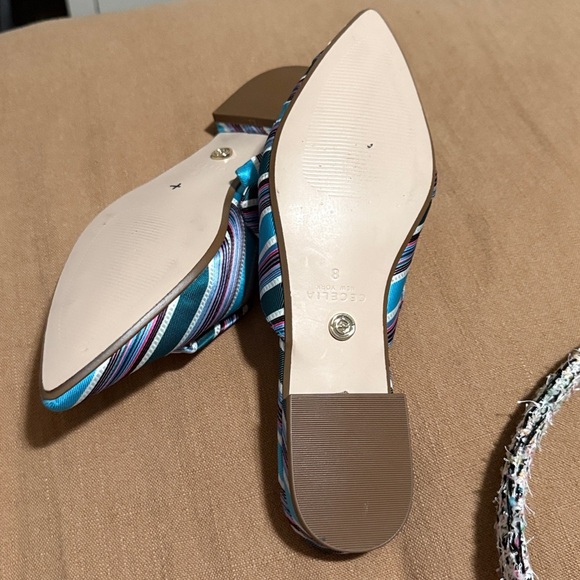 Cecelia New York Rooney Slides - Picture 5 of 8